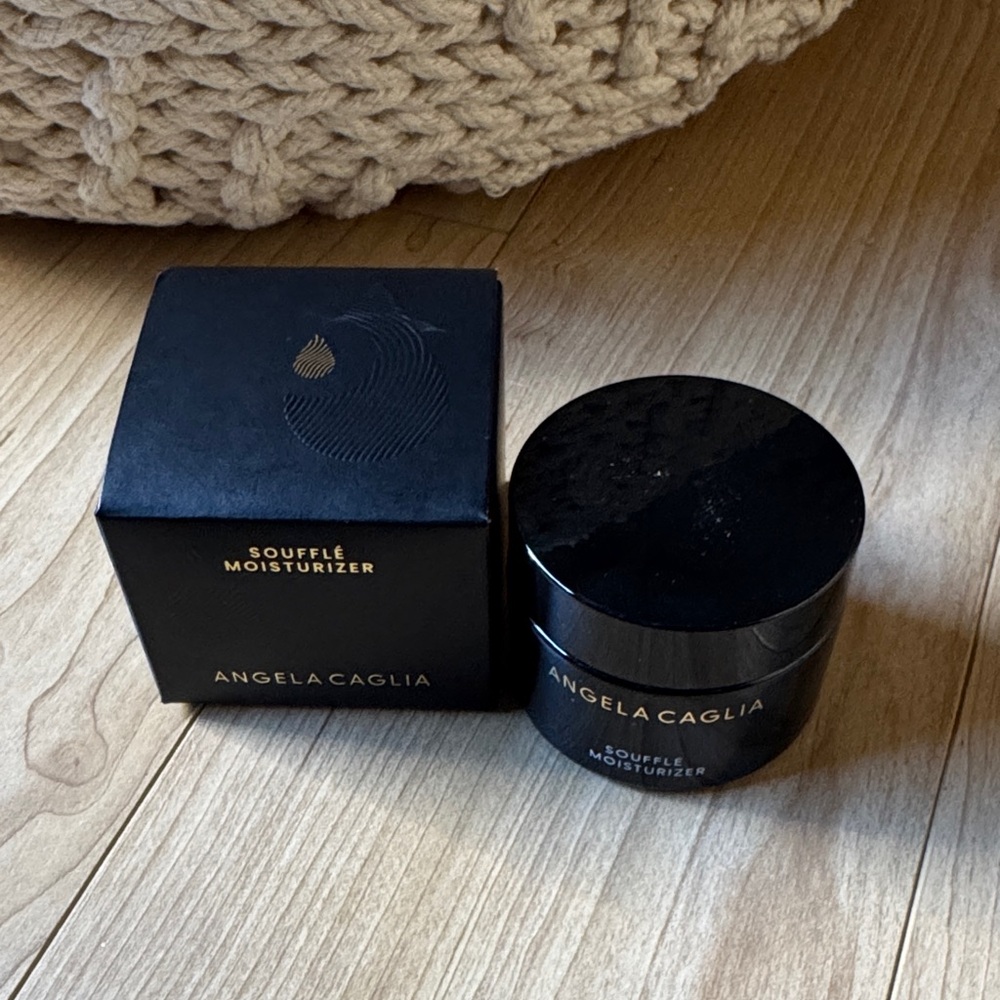 Black Soufflé Moisturizer